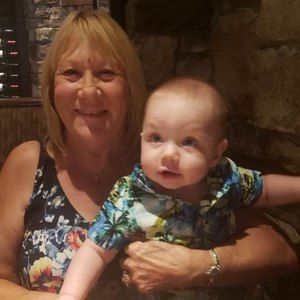 Meet your Posher, Debra